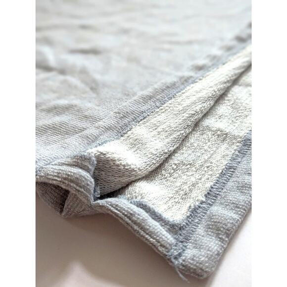 Columbia Women’s Knit Crewneck Pullover Light Gray | Long Sleeve | Size Medium - Picture 6 of 9